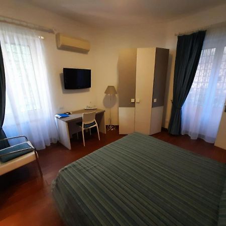 רומא B&B Five מראה חיצוני תמונה